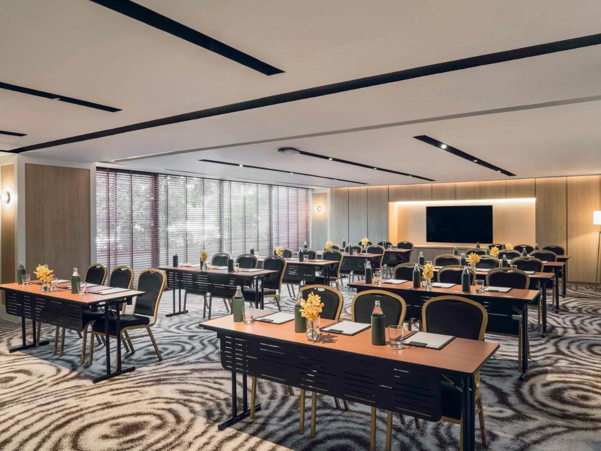 Moevenpick Hotel Bangkok Ploenchit Bdms Εξωτερικό φωτογραφία