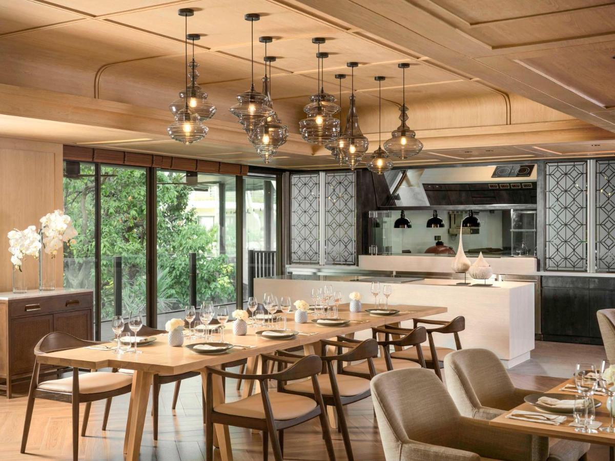 Moevenpick Hotel Bangkok Ploenchit Bdms Εξωτερικό φωτογραφία