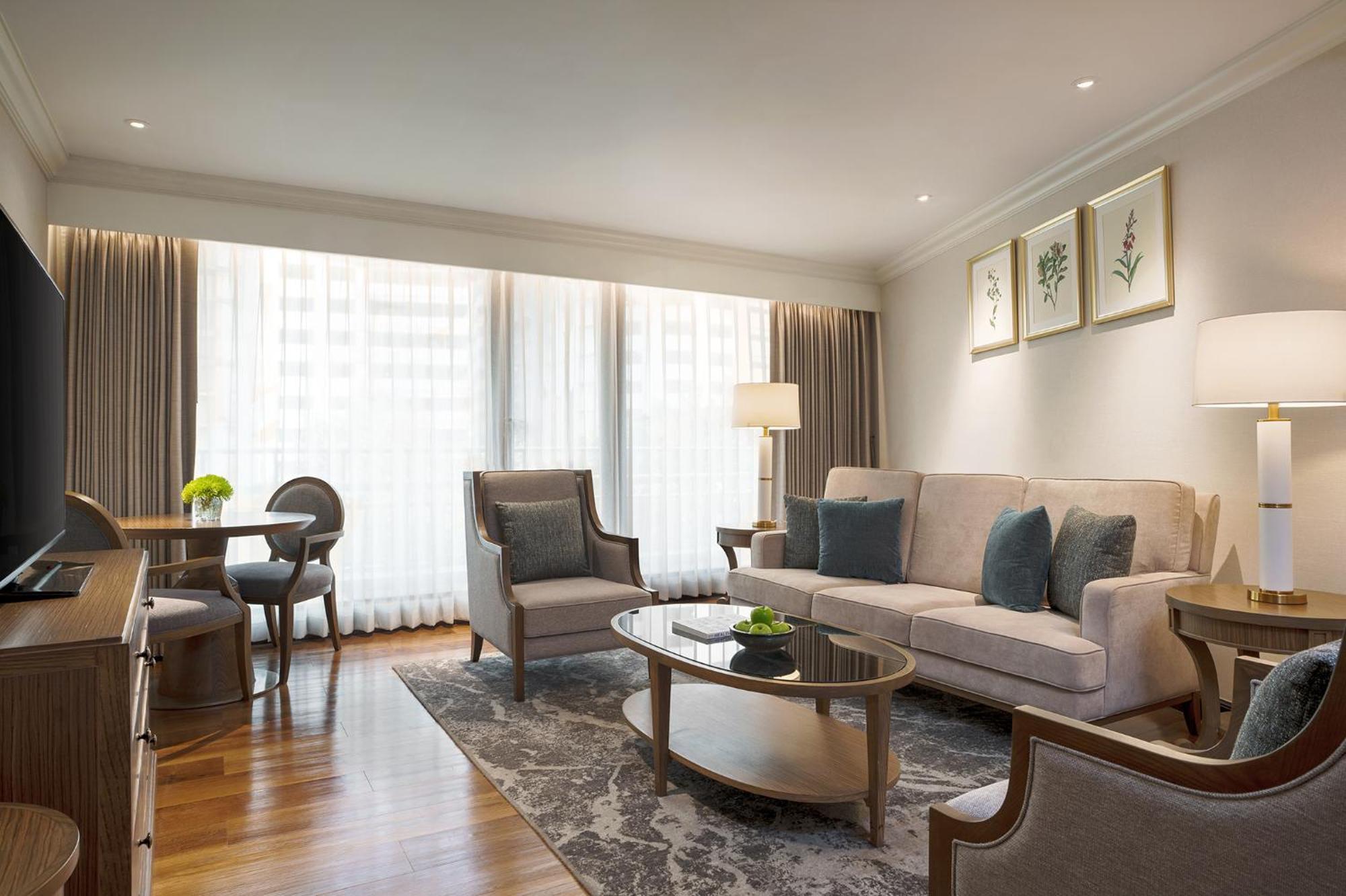 Moevenpick Hotel Bangkok Ploenchit Bdms Εξωτερικό φωτογραφία